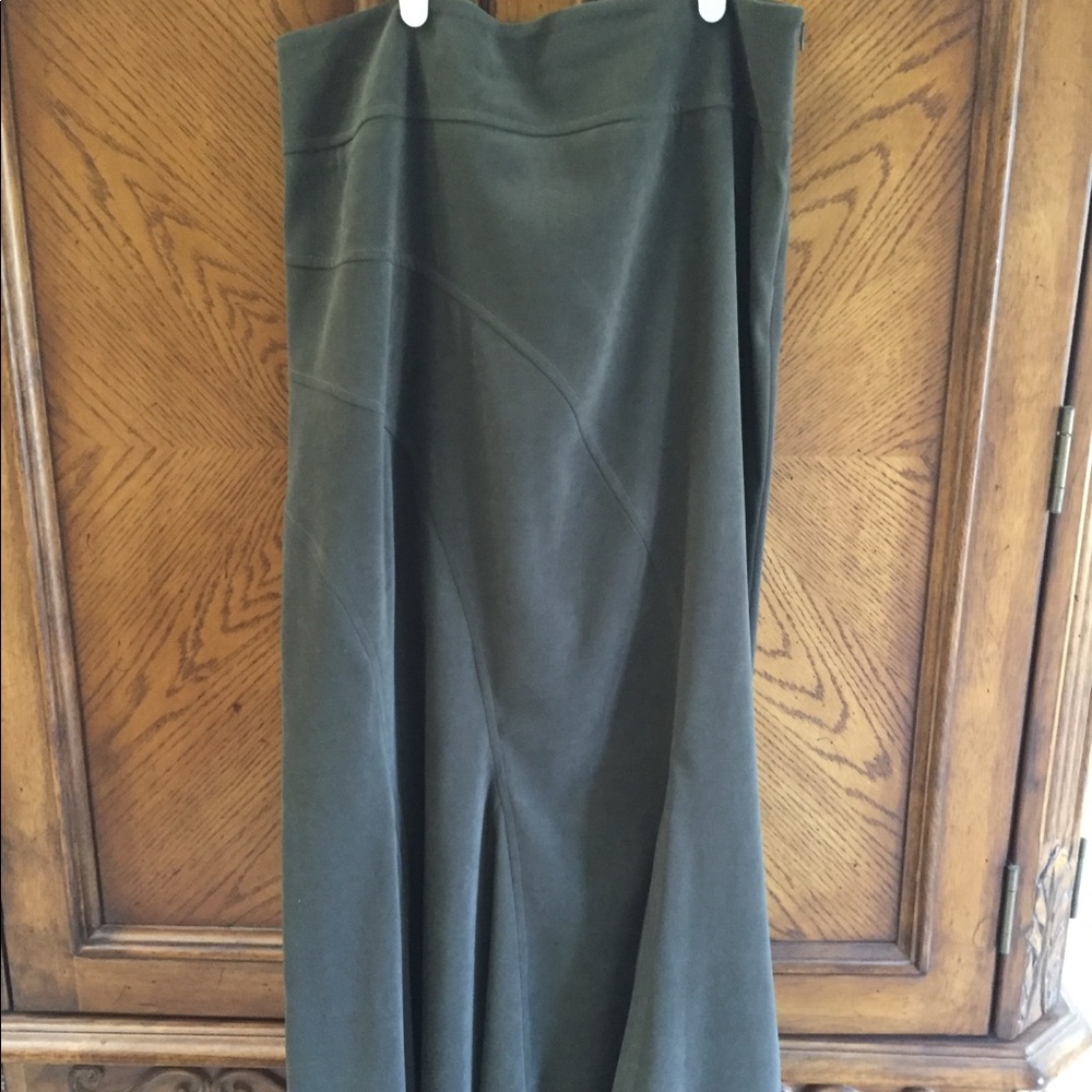 Long skirt